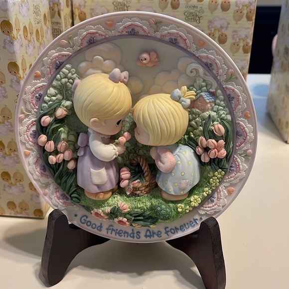 Precious Moments plate - Picture 1 of 4